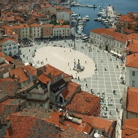 Azzurro Apartment Piran Exterior foto
