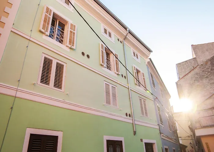 Azzurro Apartment